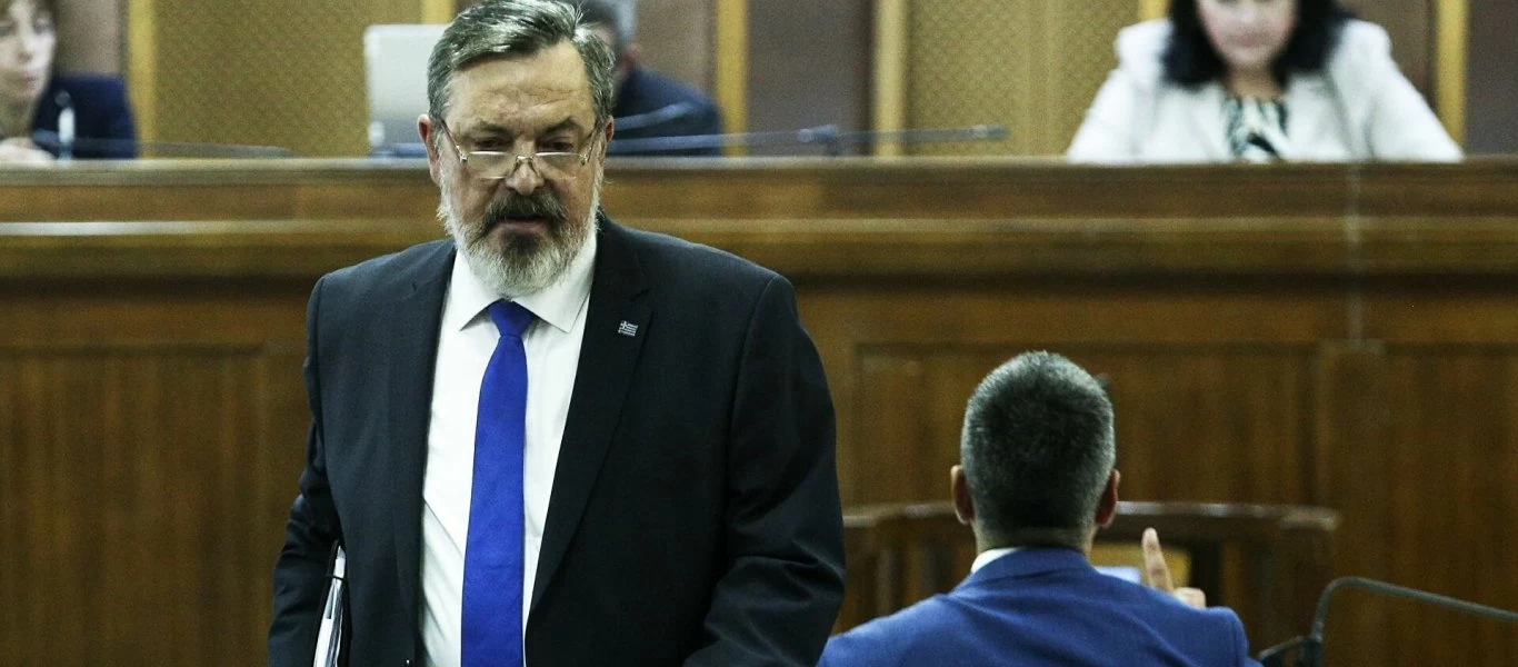 Ο «άφαντος» Χρήστος Παππάς έδωσε «σημεία ζωής»: «Δεν παραδίνομαι - Ελάτε να με πιάσετε»